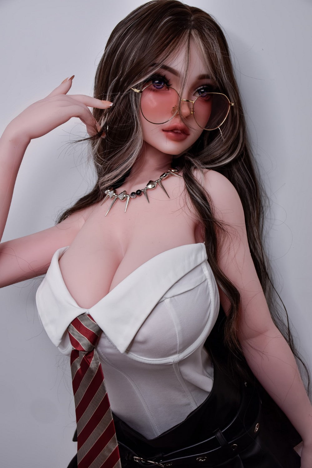Beatrice Alexanderi seksnukk (Elsa Babe 148cm DHR008 silikoon)