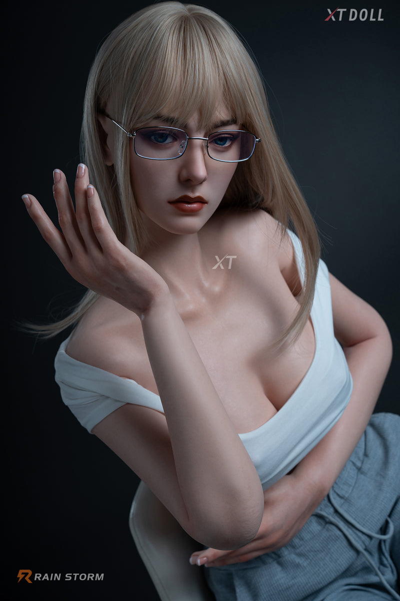 Irina seksnukk (XT Doll 163 cm F-Cup #XT-18 silikoon)