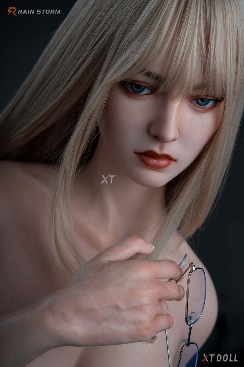 Irina seksnukk (XT Doll 163 cm F-Cup #XT-18 silikoon)