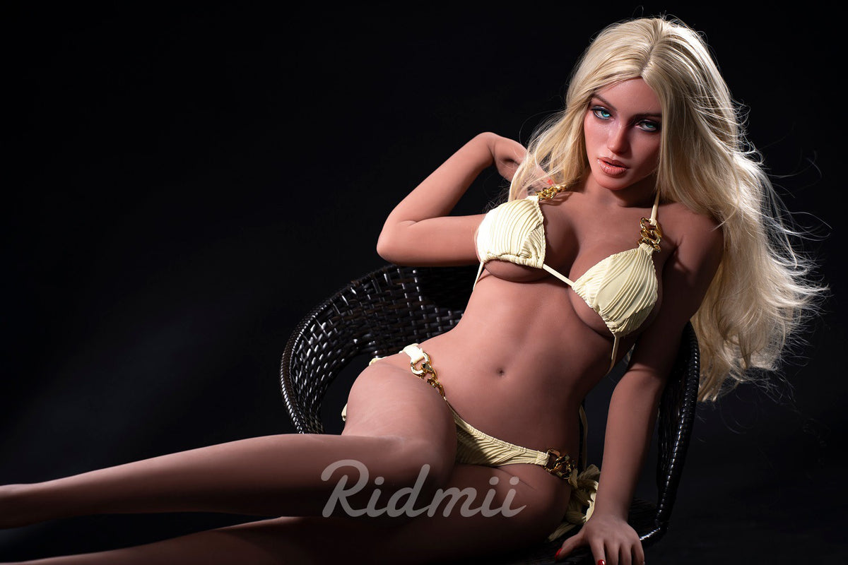 Kendra seksnukk (Ridmii Doll 165 cm C-tass TPE + silikoon)