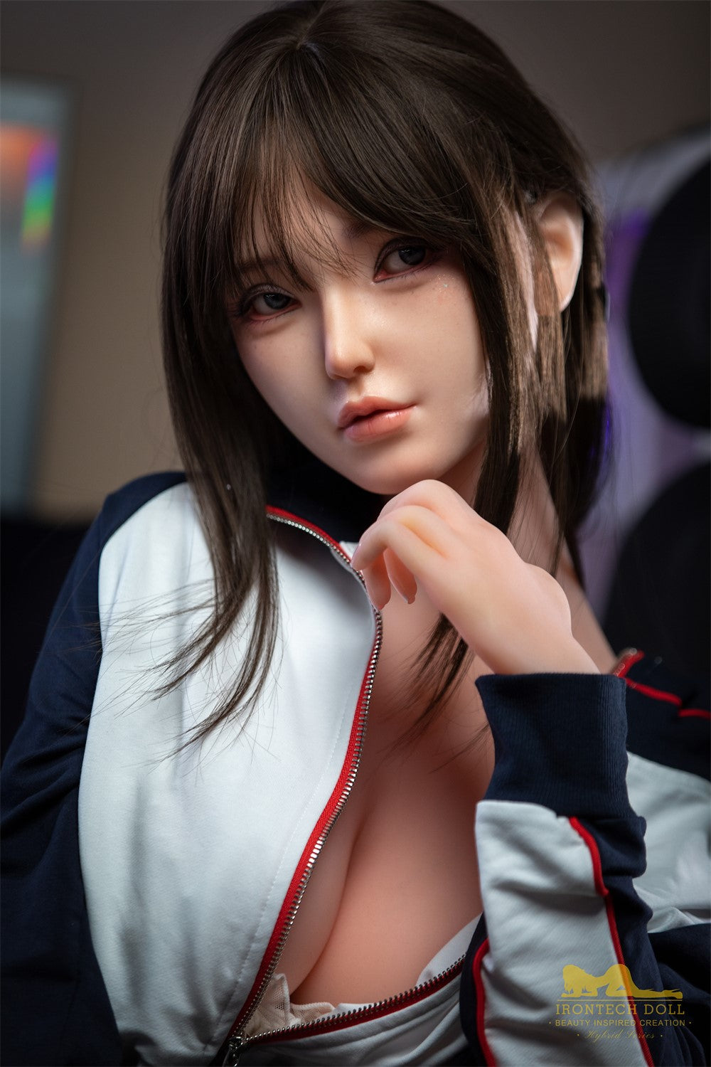 Yu seksnukk (Irontech Doll 154 cm F-Cup S16 TPE + silikoon)