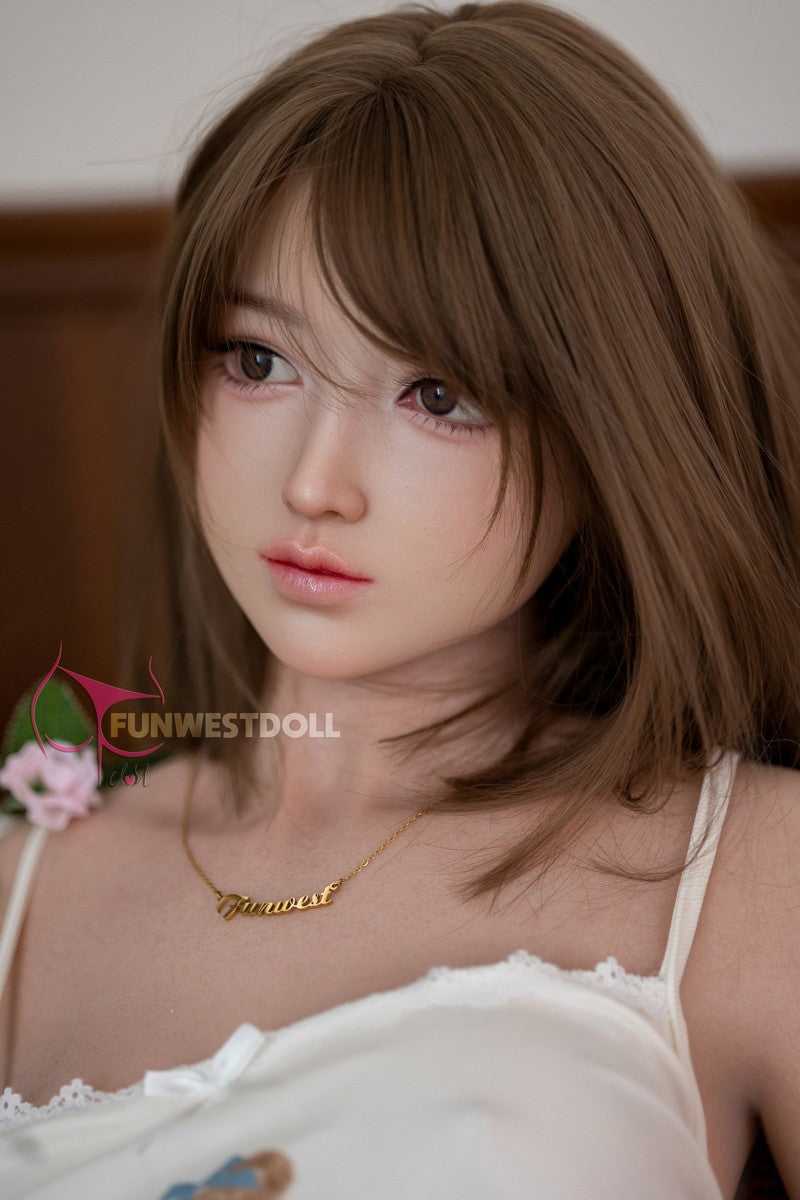 Amy Seksnukk (FunWest Doll 159 cm A-tass #041S silikoon)