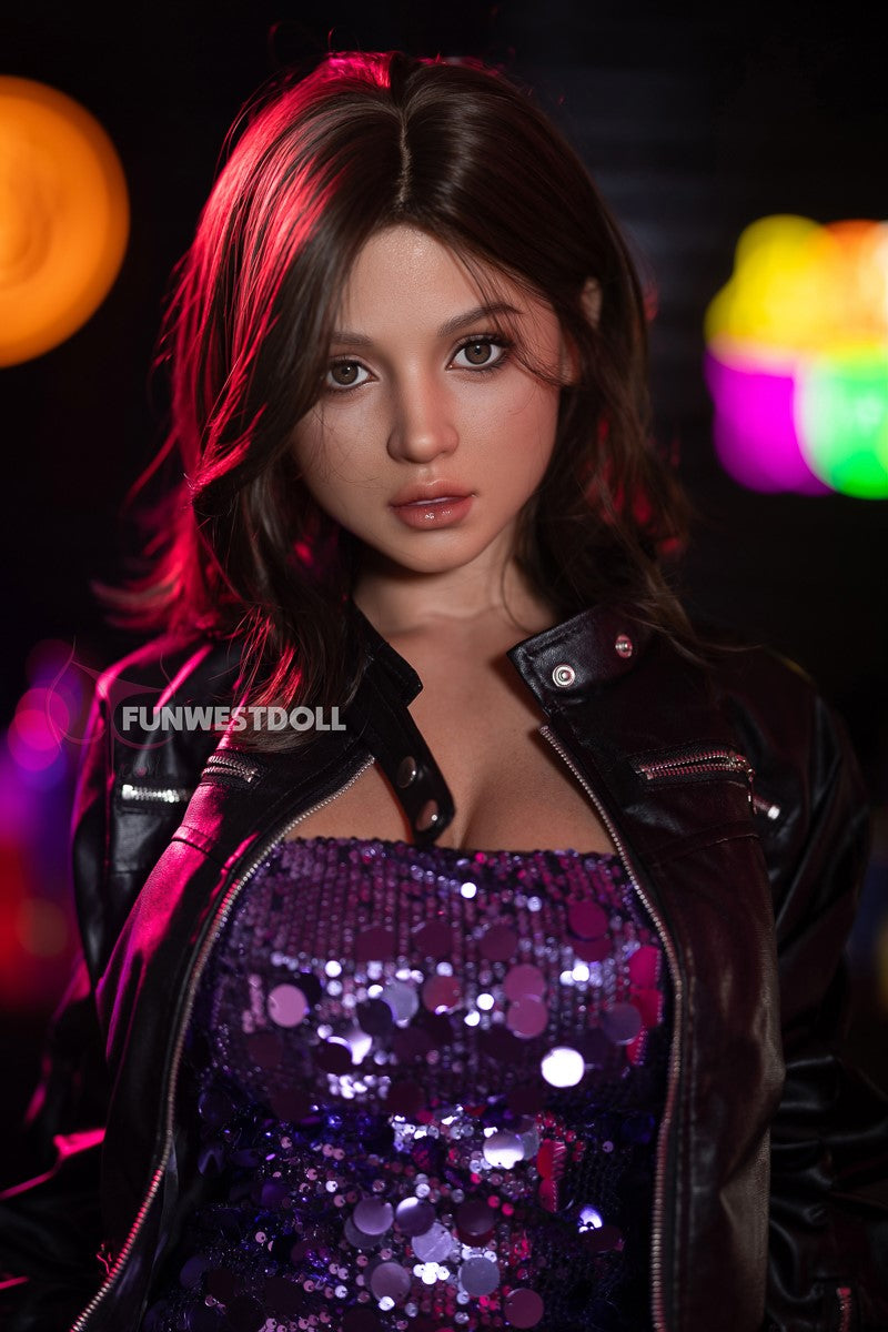 Lyra seksnukk (FunWest Doll 157 cm G-Cup #054S silikoon)