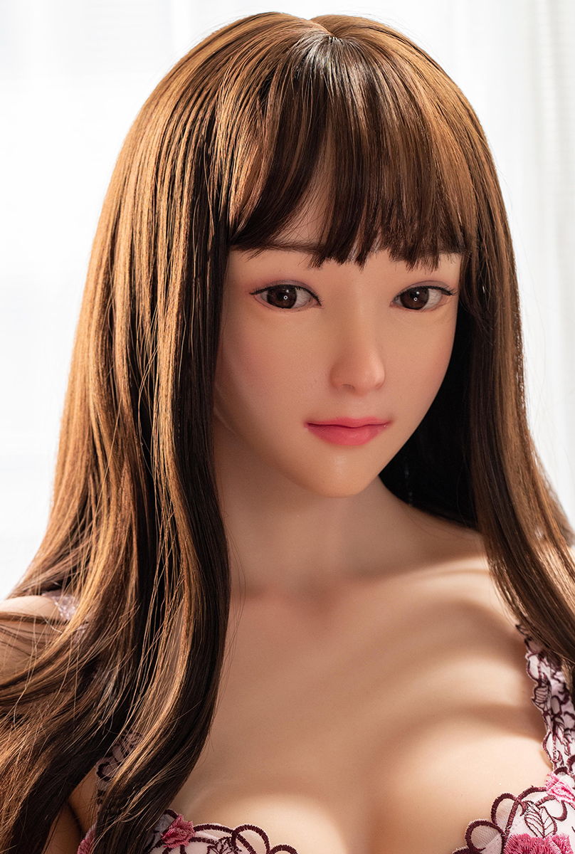 Emi seksnukk (FUDoll 158 cm D-Cup # J001 TPE + silikoon)