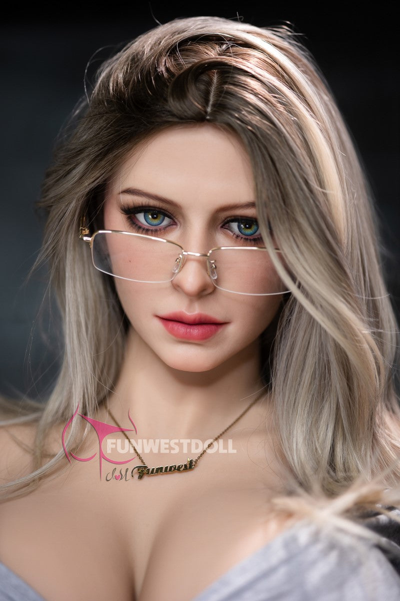 Zoey seksnukk (FunWest Doll 165 cm K-Cup #034 TPE)