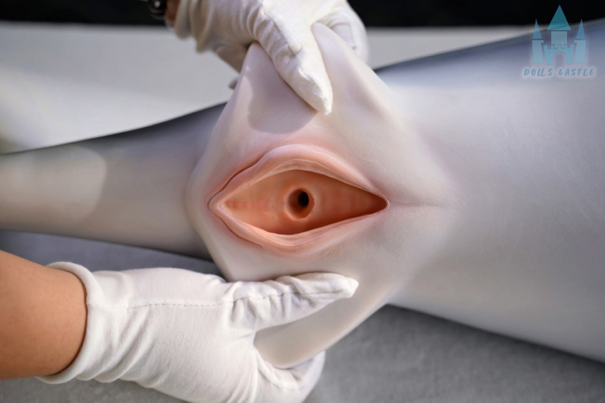 Baby Shark Sex Doll (Dolls Castle 110 cm silikoon)