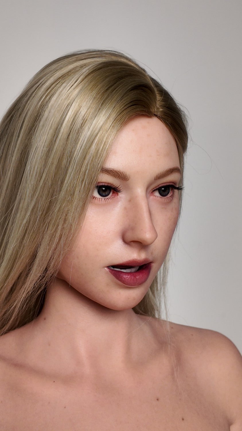 Evelina seksnukk (Zelex 175 cm E-Cup GE41-1 silikoon)