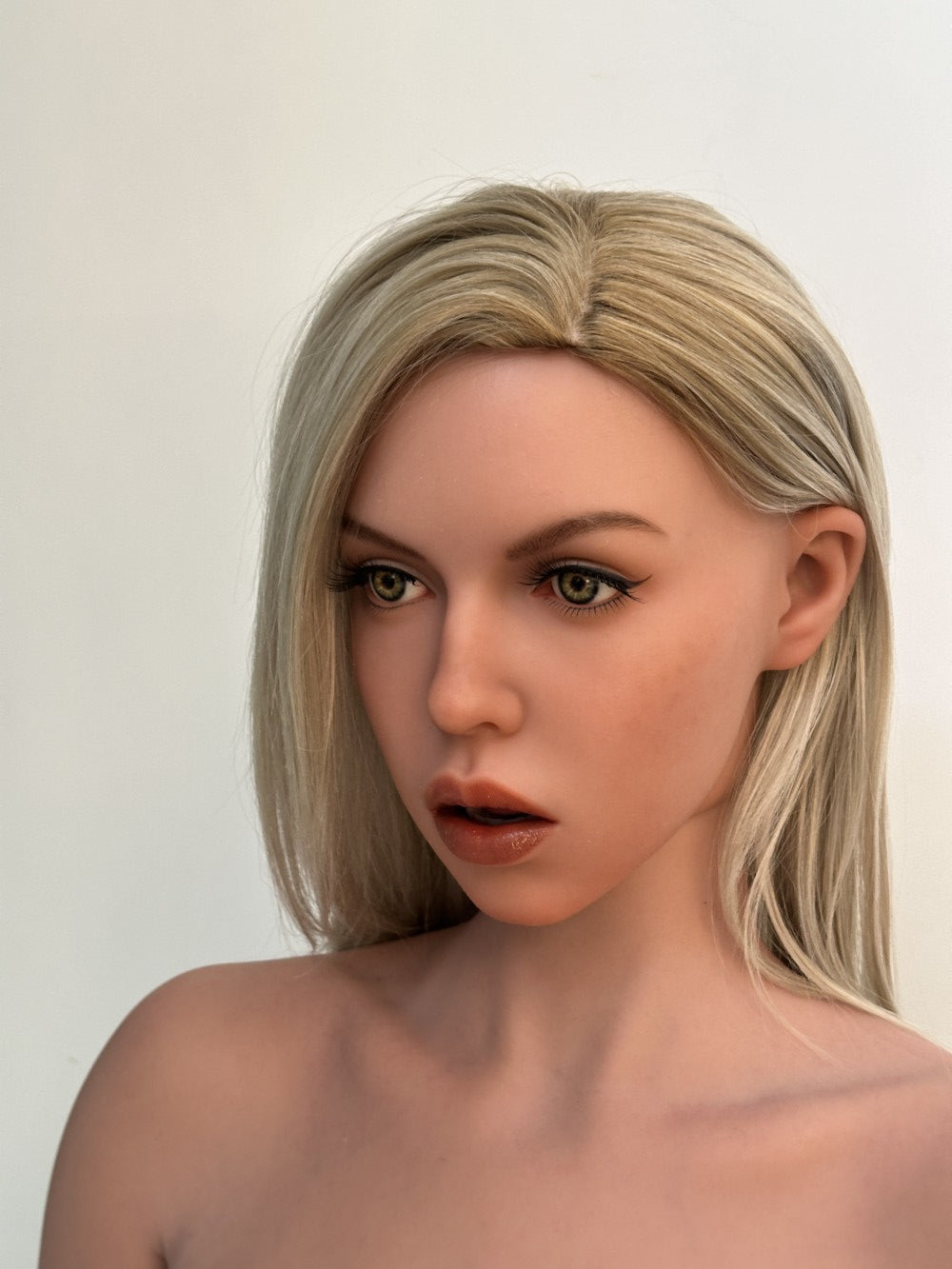 Hanna seksnukk (Zelex 175 cm E-Cup GE58MJ silikoon)