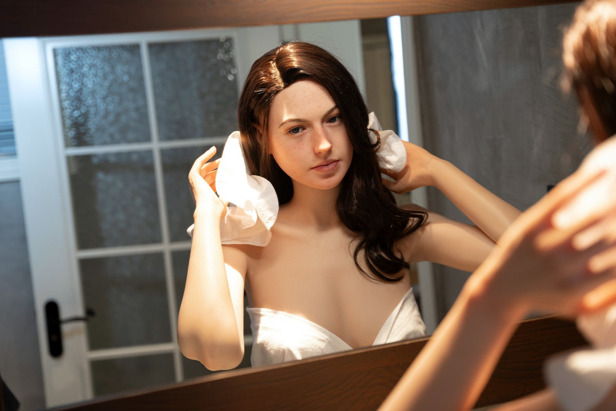 Evelina seksnukk (Zelex 175 cm E-Cup GE98-1 silikoon)