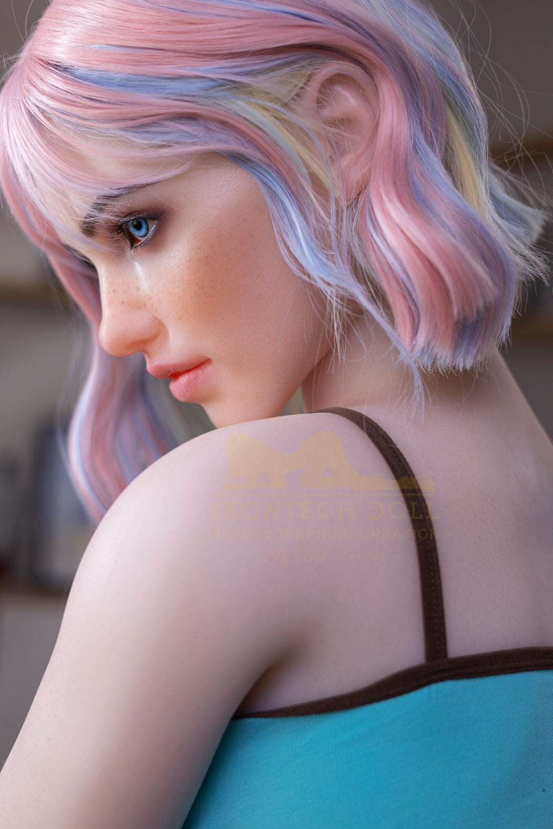 Heidi seksnukk (Irontech Doll 162 cm A-Cup S46 TPE + silikoon)