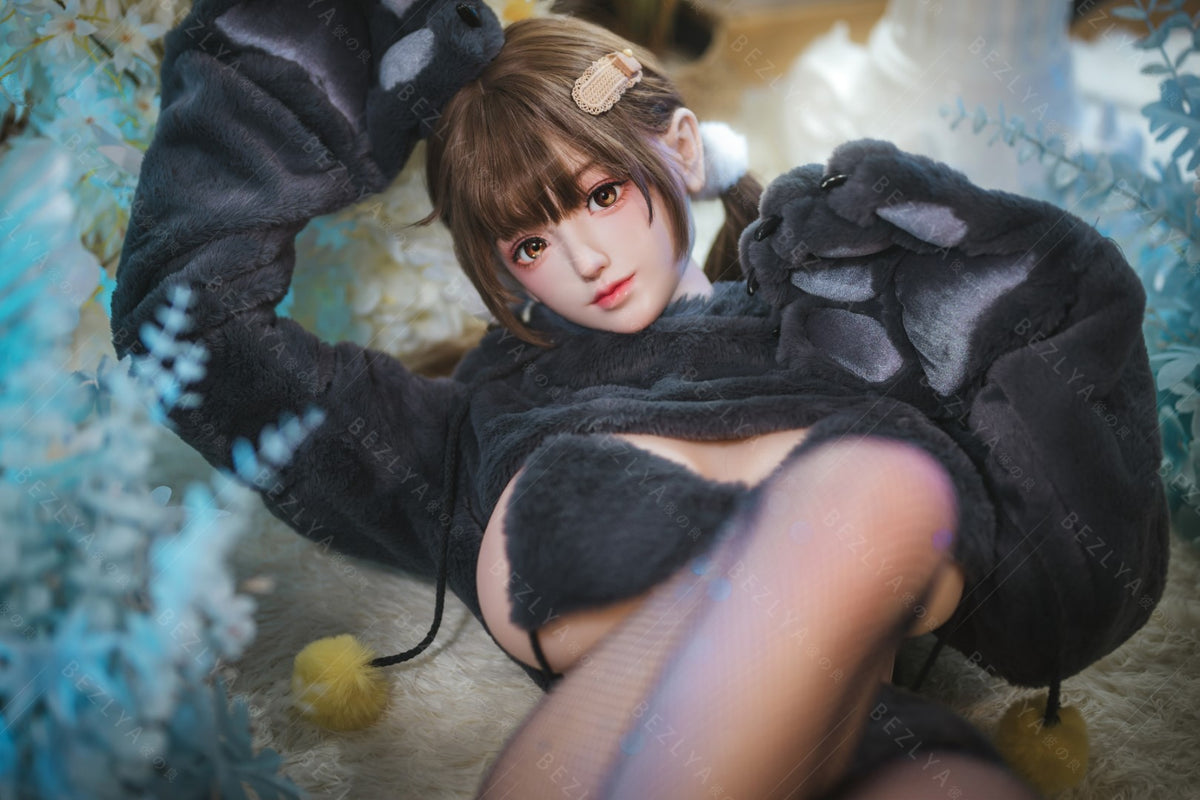 Paeonia seksnukk (Bezlya Doll 155 cm F tass 2,0 TPE + silikoon)