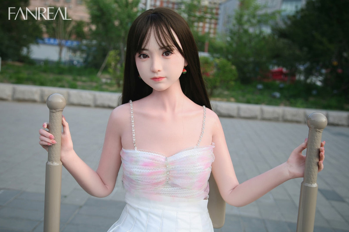 Mo Sex Doll (FanReal Doll 153cm B-tass silikoon)