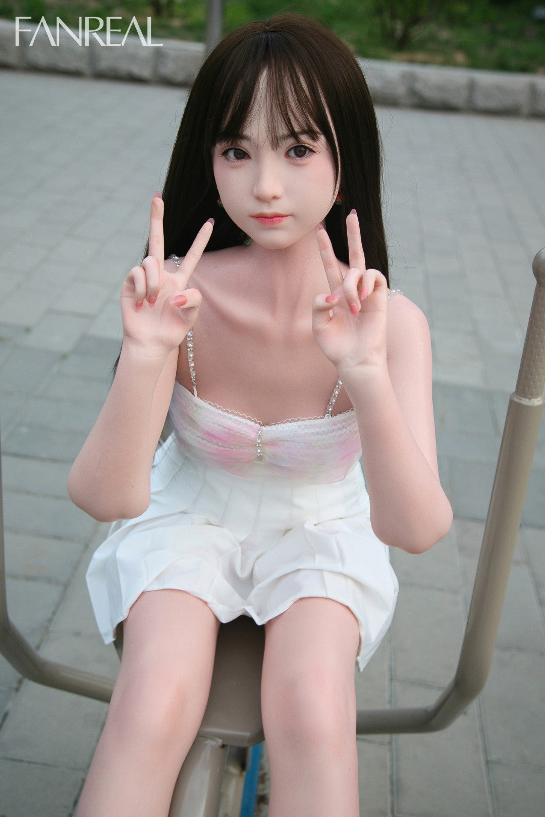 Mo Sex Doll (FanReal Doll 153cm B-tass silikoon)
