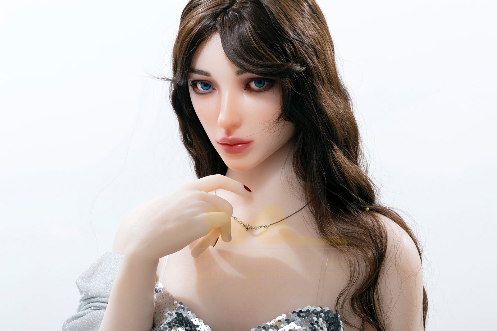 Gia seksinukk (Irontech Doll 162 cm A-Cup S47 TPE + silikoon)
