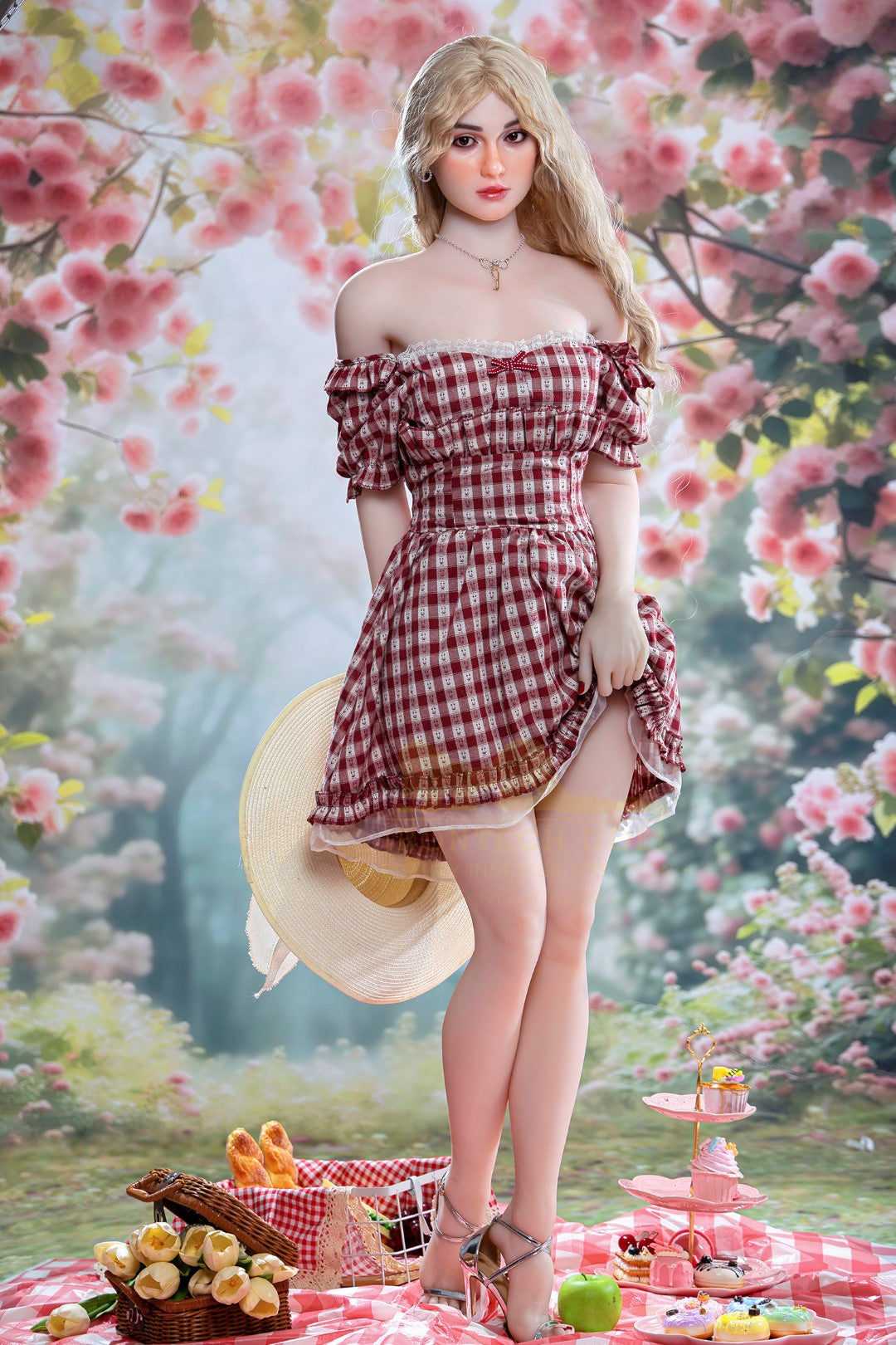 Tina seksnukk (Irontech Doll 162 cm A-Cup S45 TPE + silikoon)