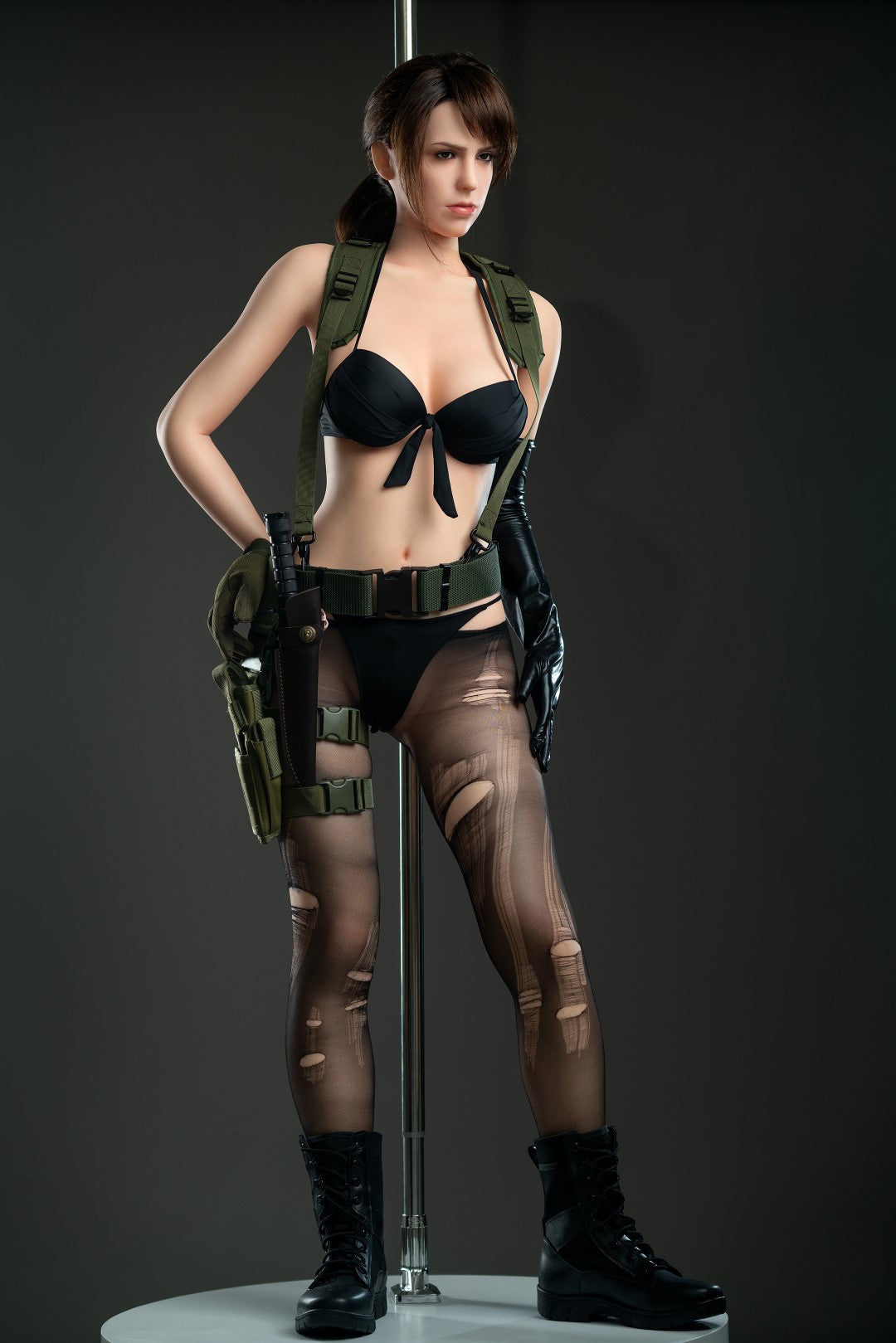 Vaikne seksinukk (Game Lady 168cm E-Kupa nr 13 silikoon)