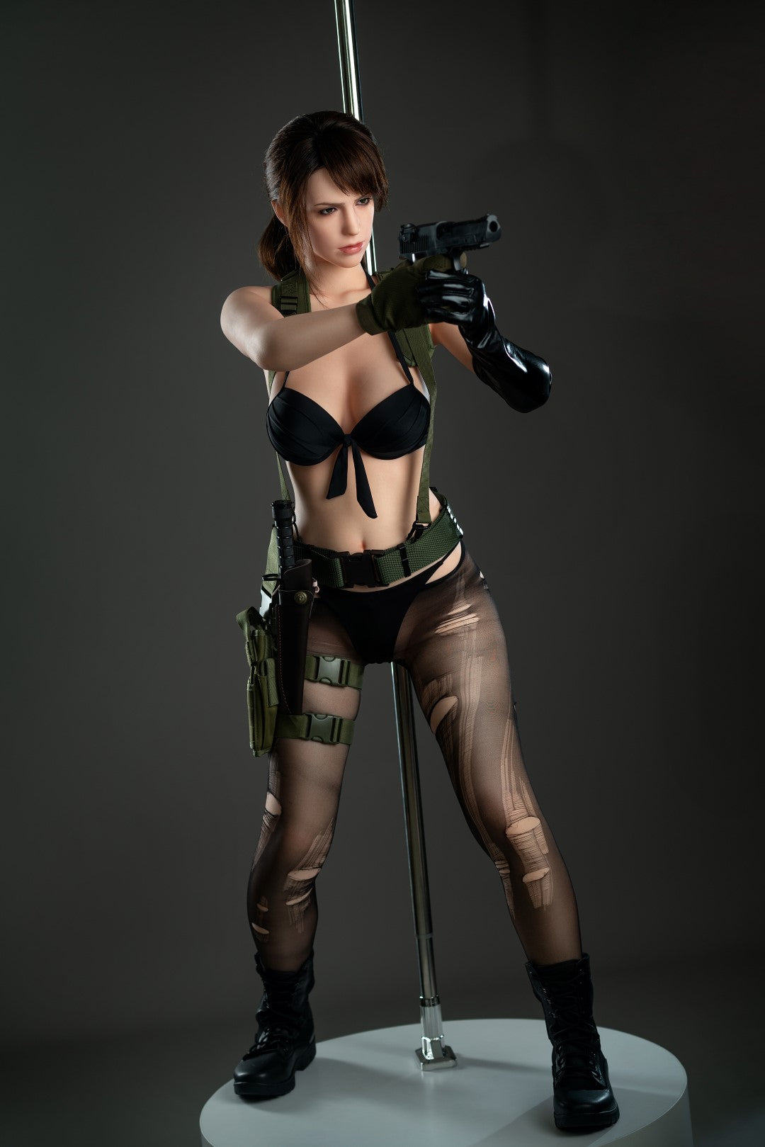 Vaikne seksinukk (Game Lady 168cm E-Kupa nr 13 silikoon)