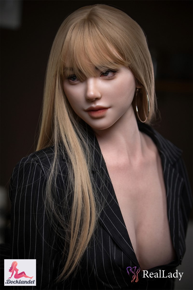 Layla seksnukk (Real Lady 170 cm C-Cup S39 silikoon)