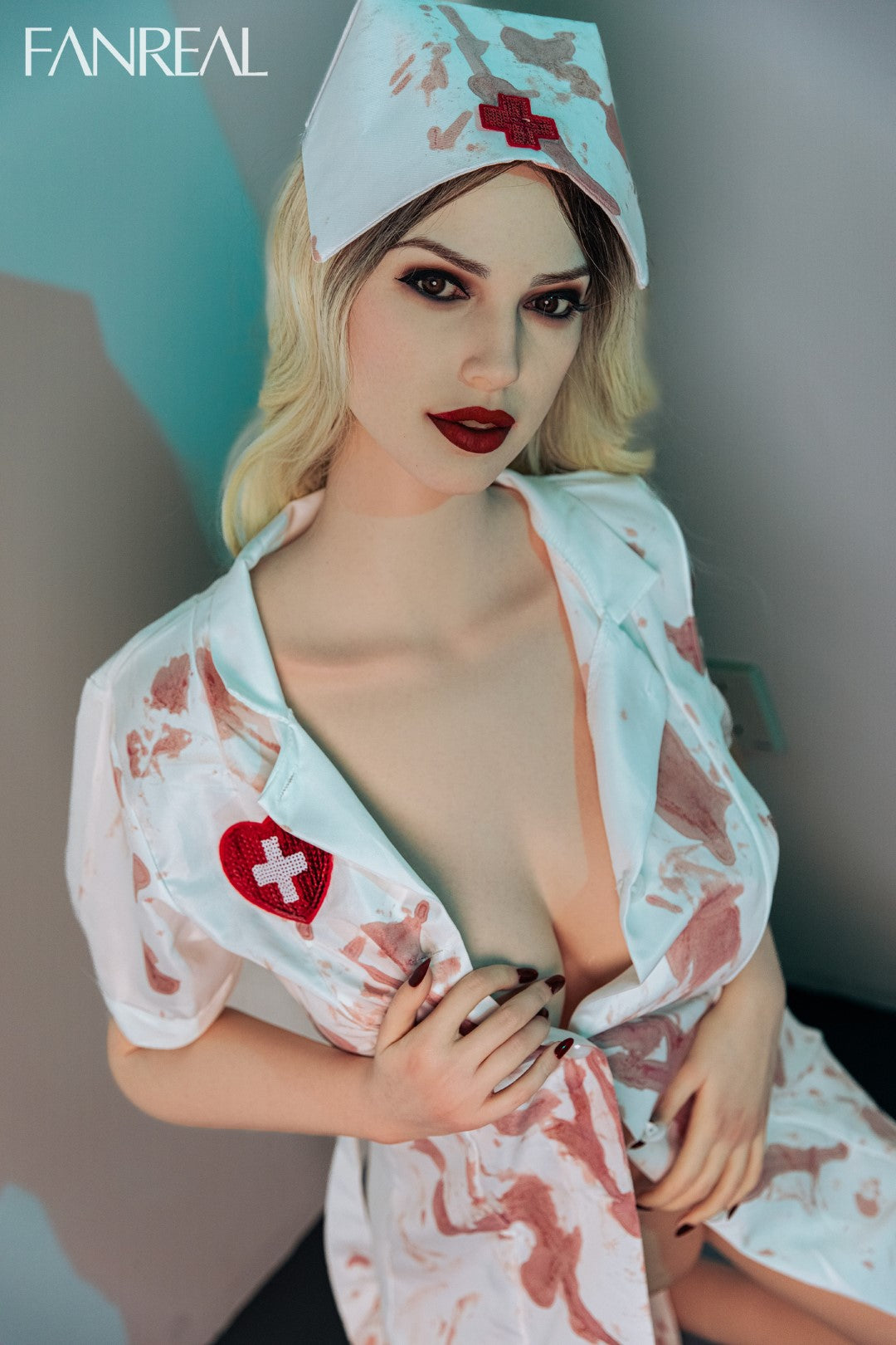 Della seksnukk (FanReal Doll 172cm E-tass silikoon)