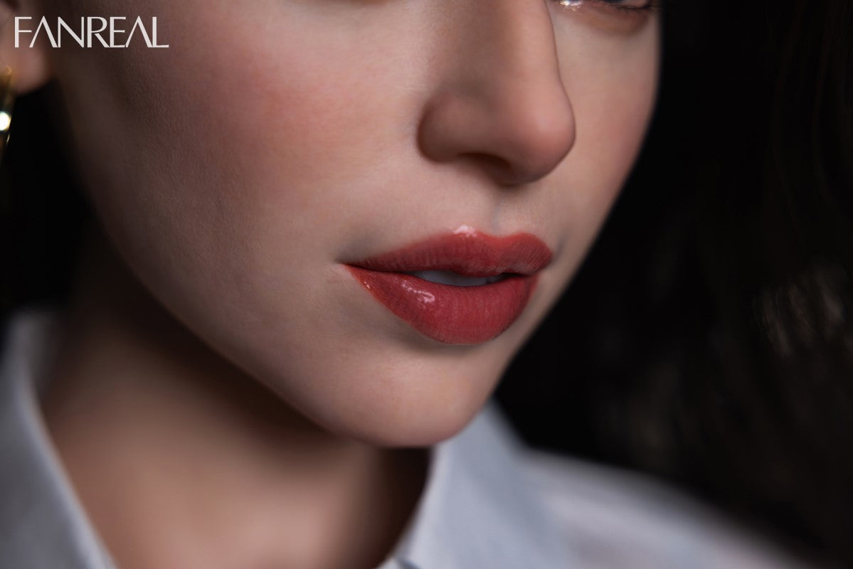 Gina Sex Doll (FanReal Doll 170 cm D-tass silikoon)