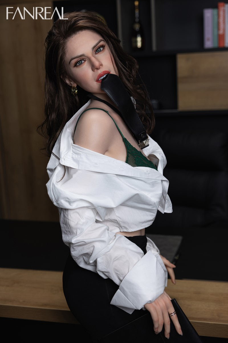 Gina Sex Doll (FanReal Doll 170 cm D-tass silikoon)
