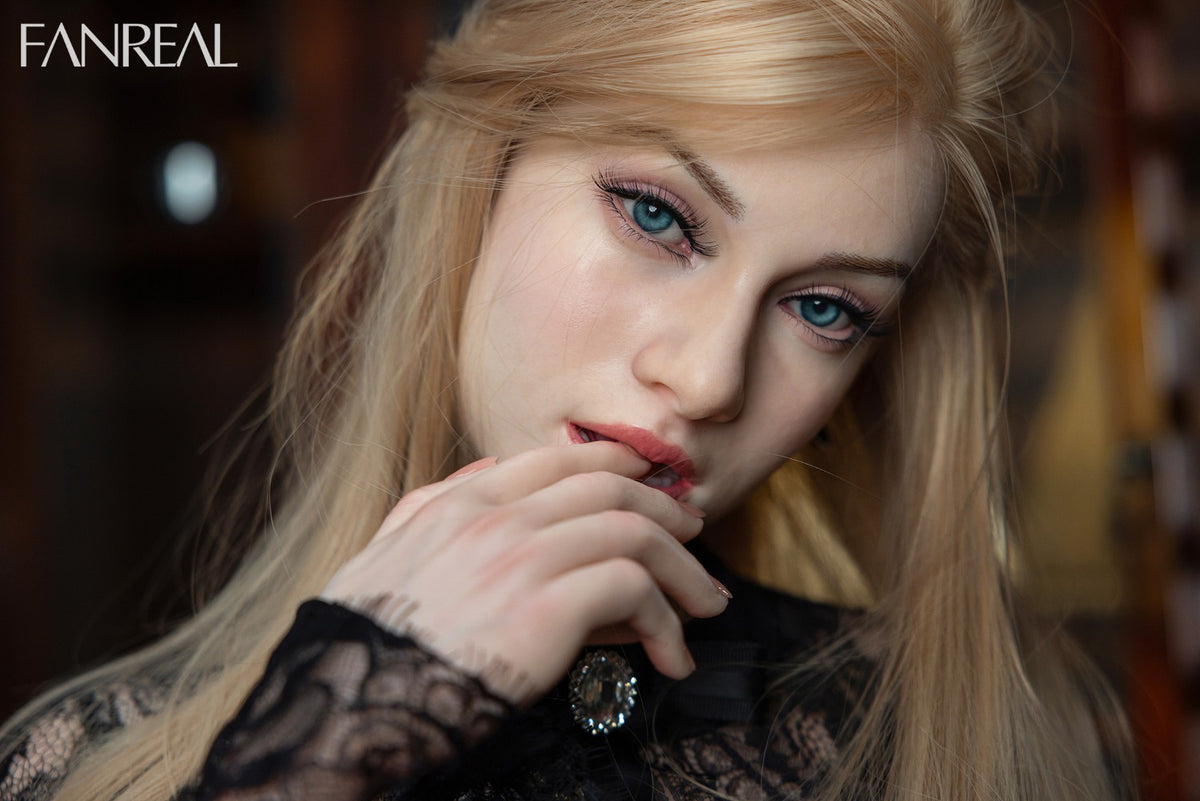Vanessa seksnukk (FanReal Doll 168cm F tass silikoon)