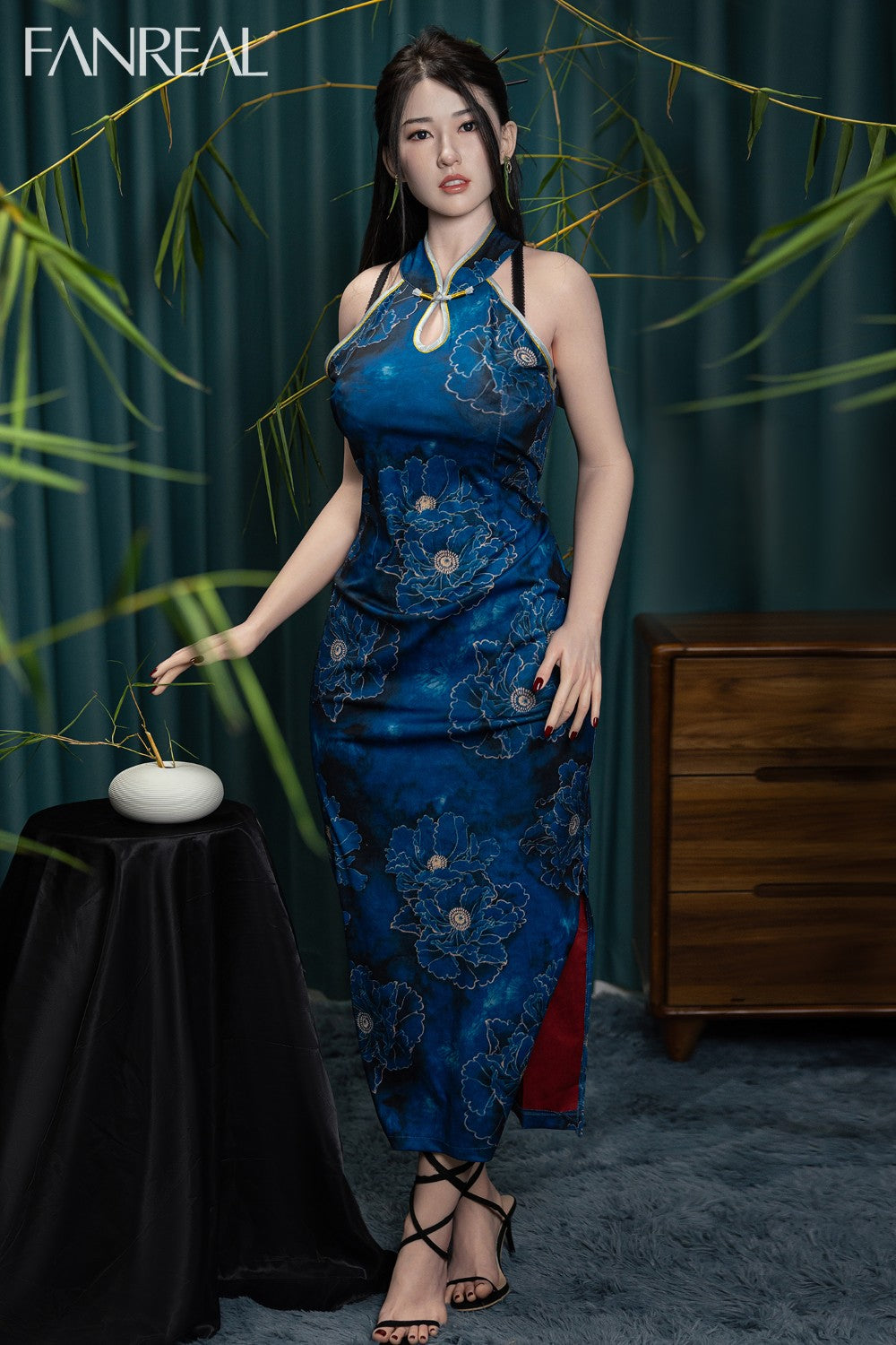 Fay Sex Doll (FanReal Doll 170cm G-tass silikoon)