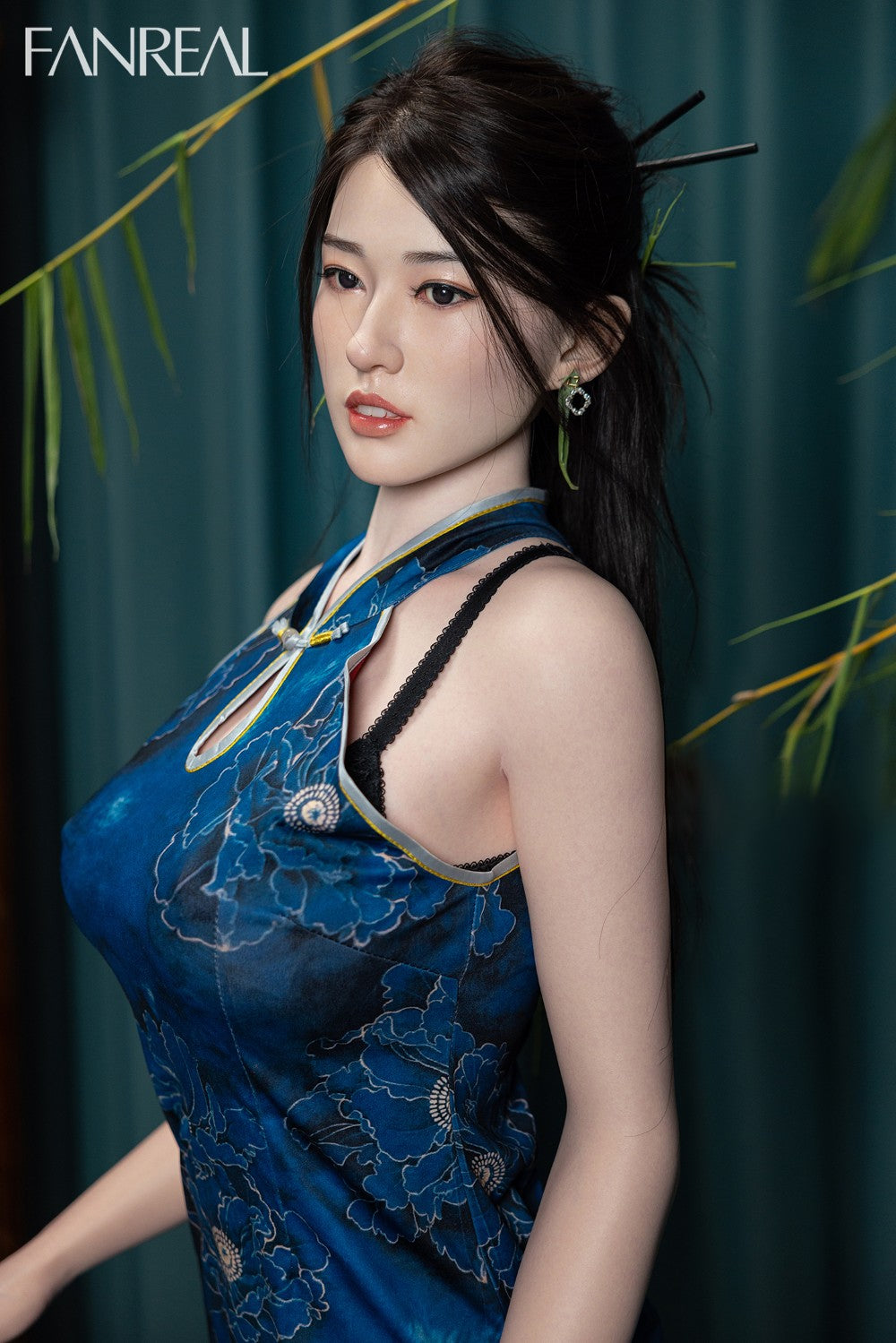 Fay Sex Doll (FanReal Doll 170cm G-tass silikoon)