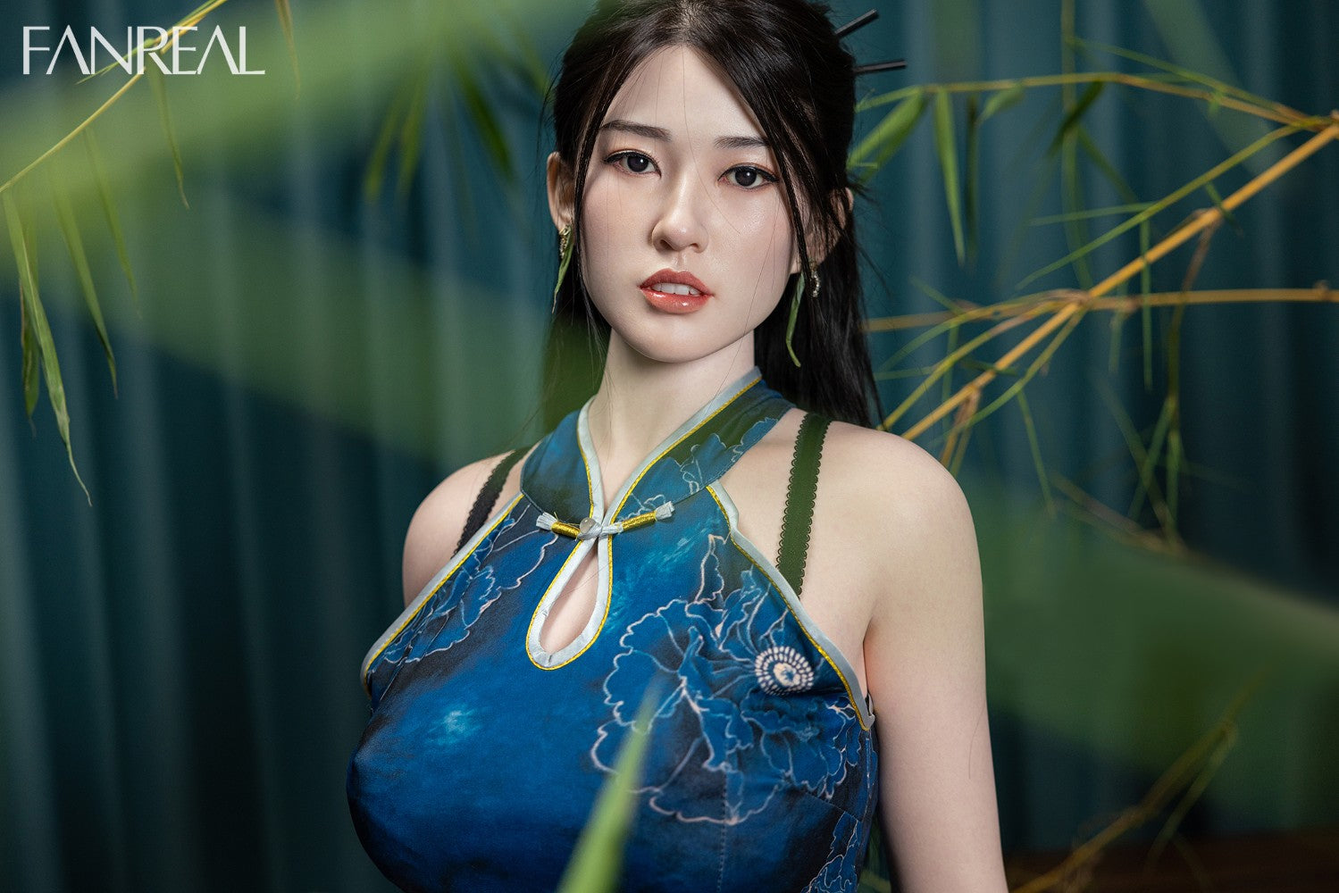 Fay Sex Doll (FanReal Doll 170cm G-tass silikoon)