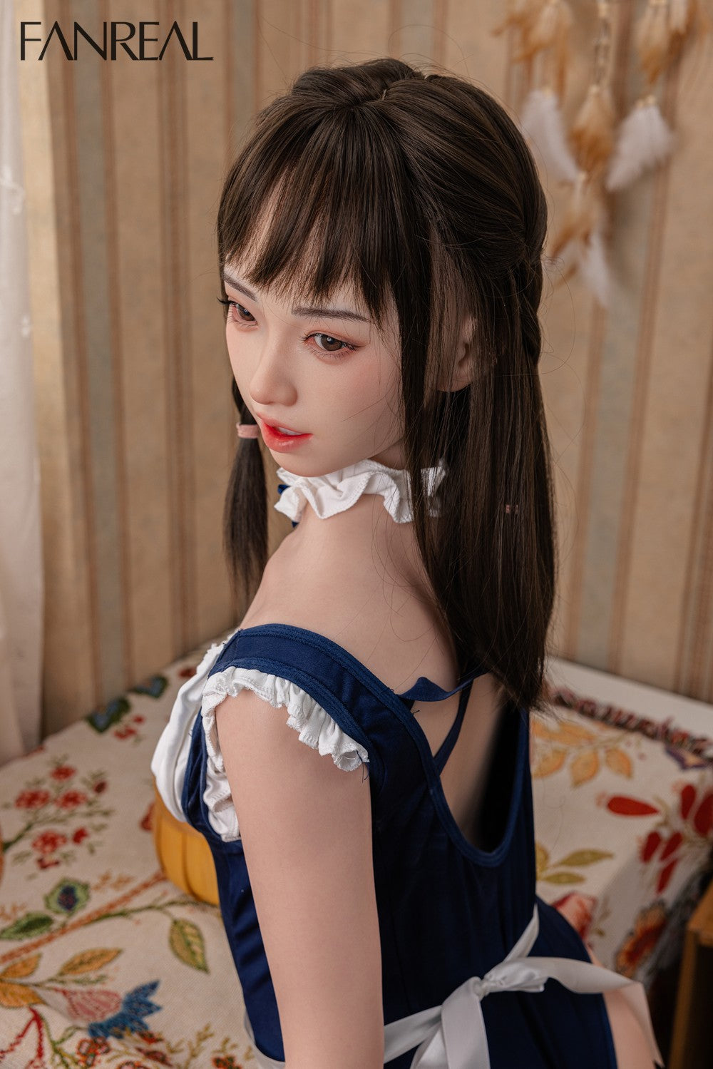 Molly seksnukk (FanReal Doll 153cm B-tass silikoon)