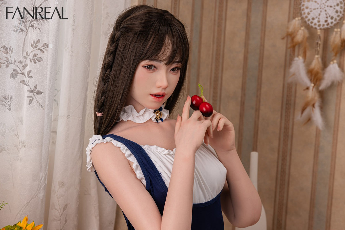 Molly seksnukk (FanReal Doll 153cm B-tass silikoon)