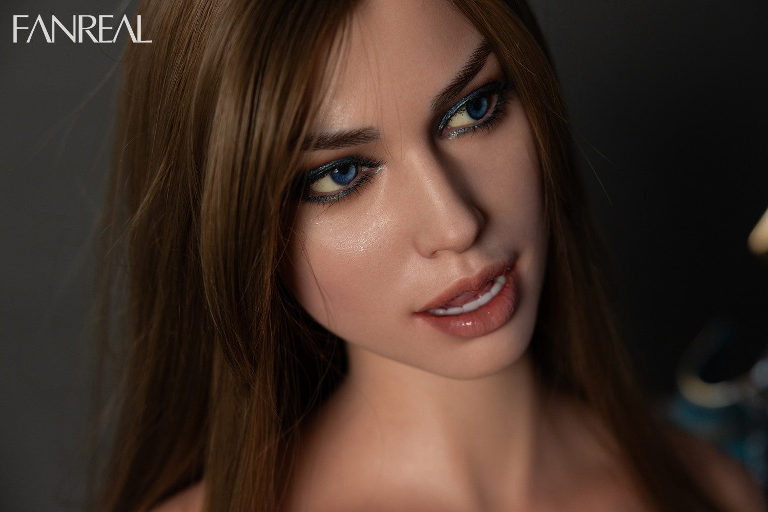 Della Torso seksnukk (FanReal Doll 95cm G-tass silikoon)