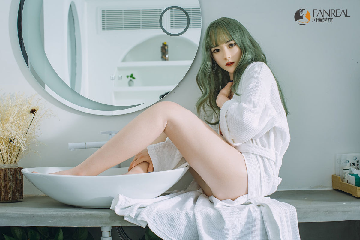 Qian seksnukk (FanReal Doll 158cm B tass silikoon)