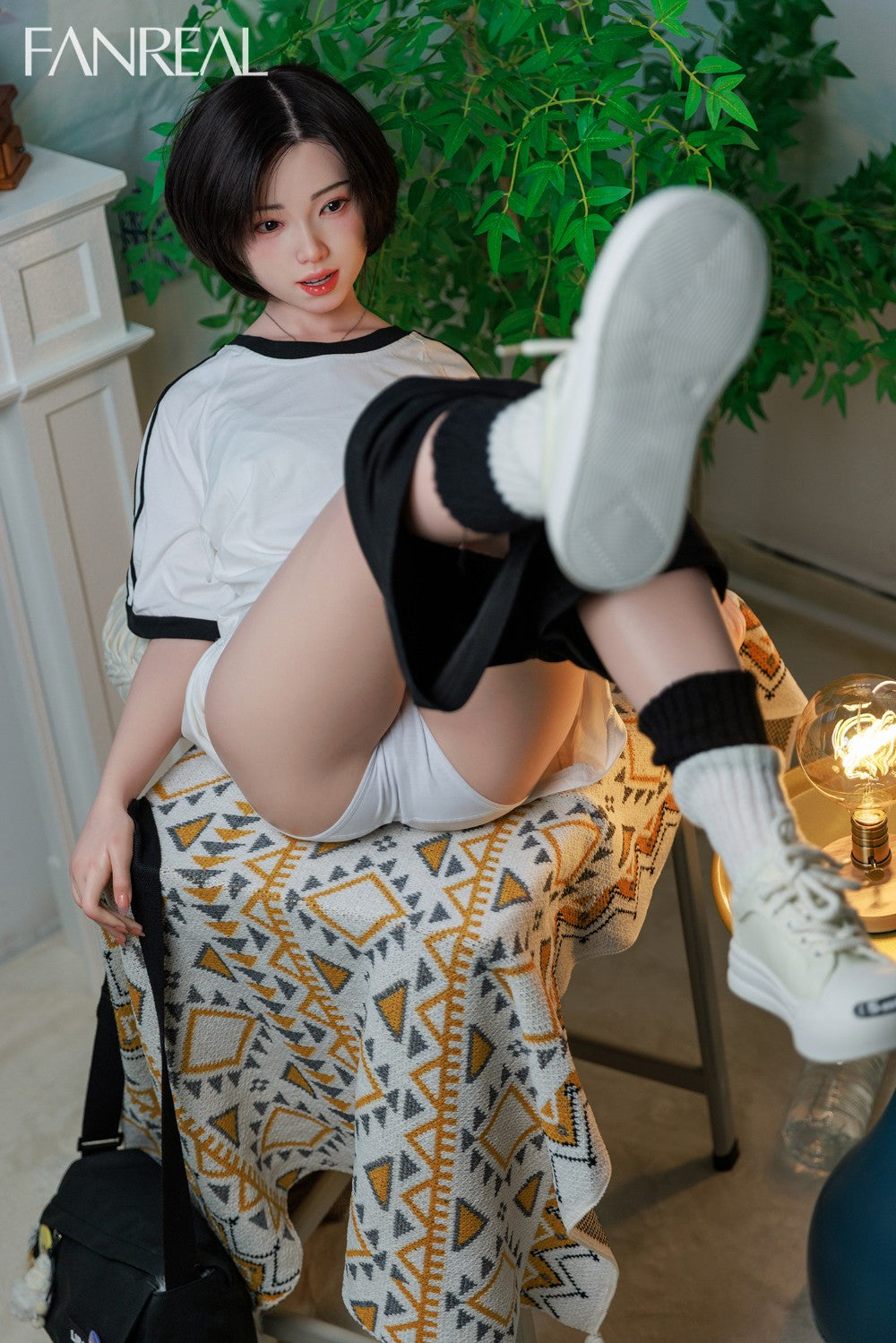 Molly seksnukk (FanReal Doll 153cm B-tass silikoon)