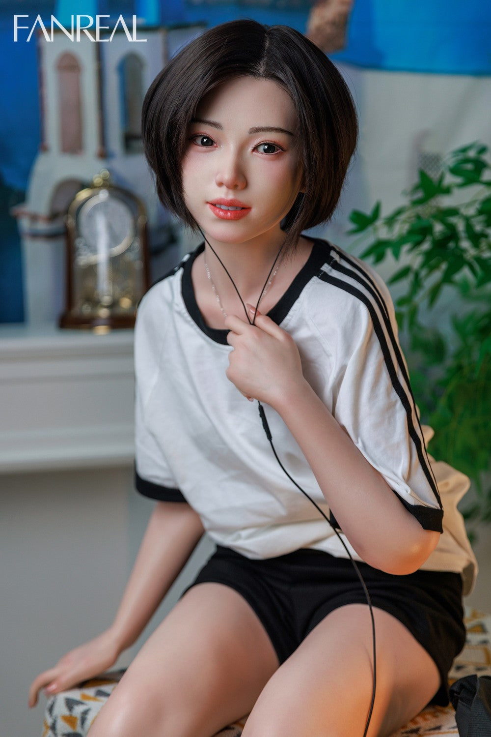 Molly seksnukk (FanReal Doll 153cm B-tass silikoon)
