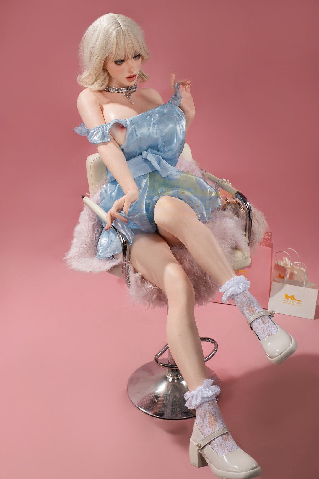 Vanessa seksnukk (Irontech Doll 158 cm H-tass B2 silikoon)