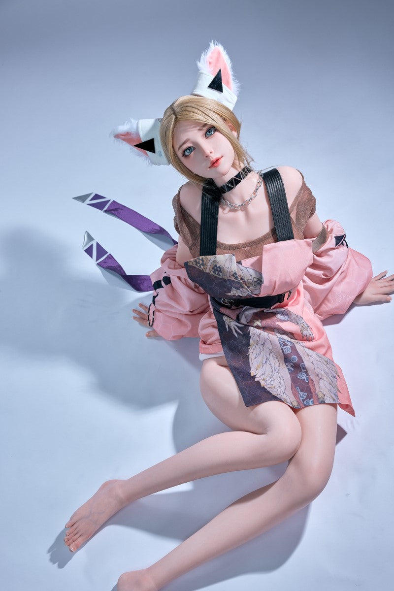 Luli seksnukk (Starpery 171cm D-tass silikoon)