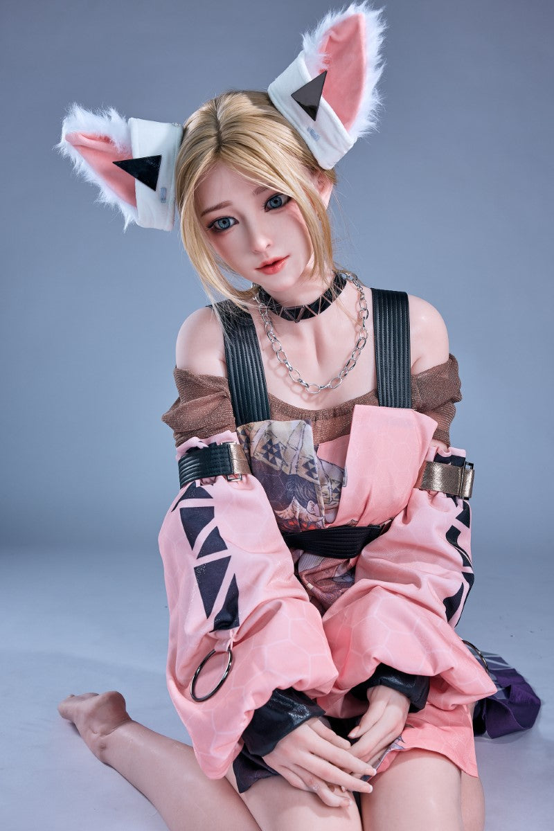 Luli seksnukk (Starpery 171cm D-tass silikoon)
