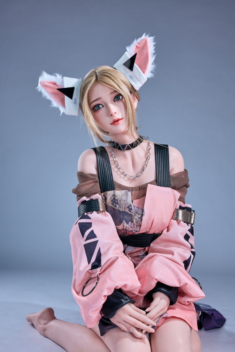 Luli seksnukk (Starpery 171cm D-tass silikoon)