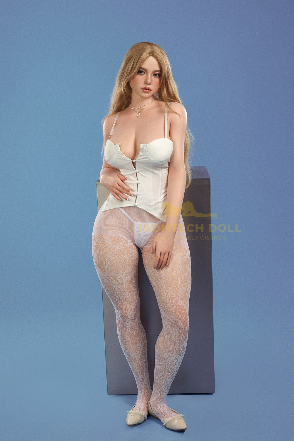 Eileen Sex Doll (Irontech Doll 164cm E-tass S40 silikoon)