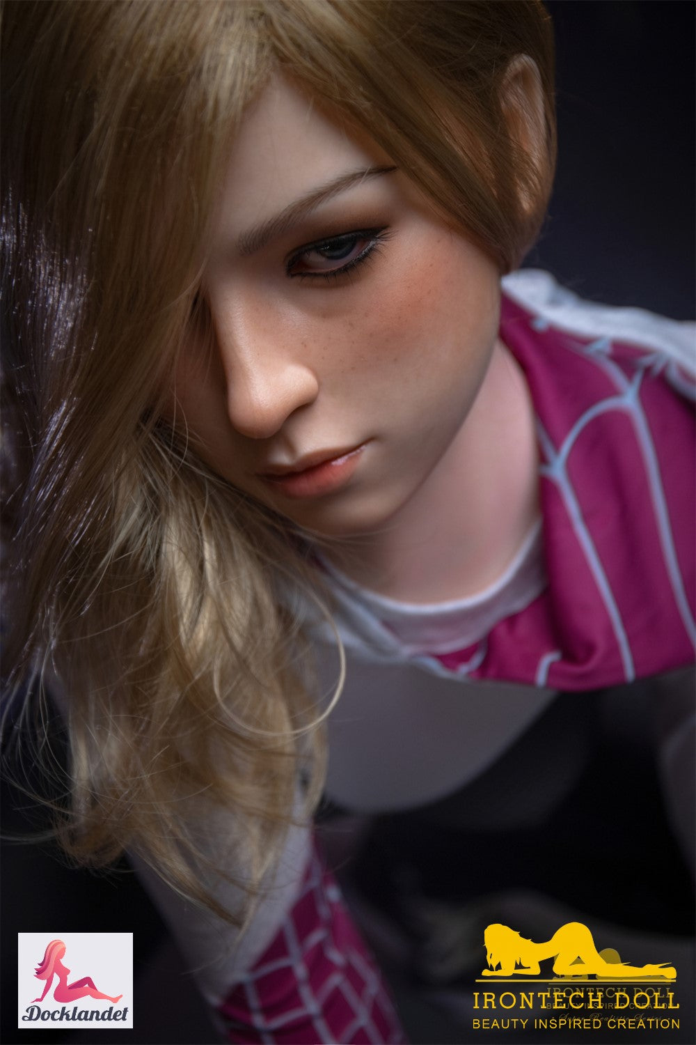 Gwen Sex Doll (Irontech Doll 167cm E-tass S38 silikoon)