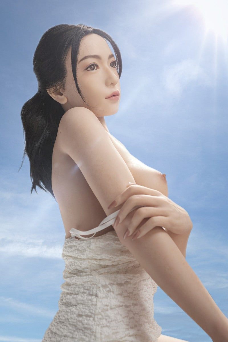 Mayu seksnukk (Climax Nukk ULW 158cm E-tass silikoon)