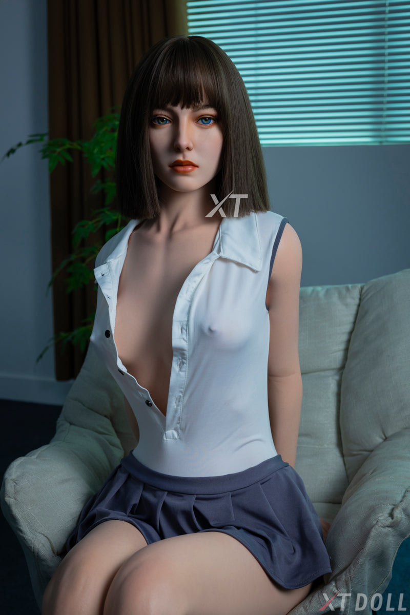Irina seksnukk (XT Doll 161 cm B-Cup #XT-18 silikoon)