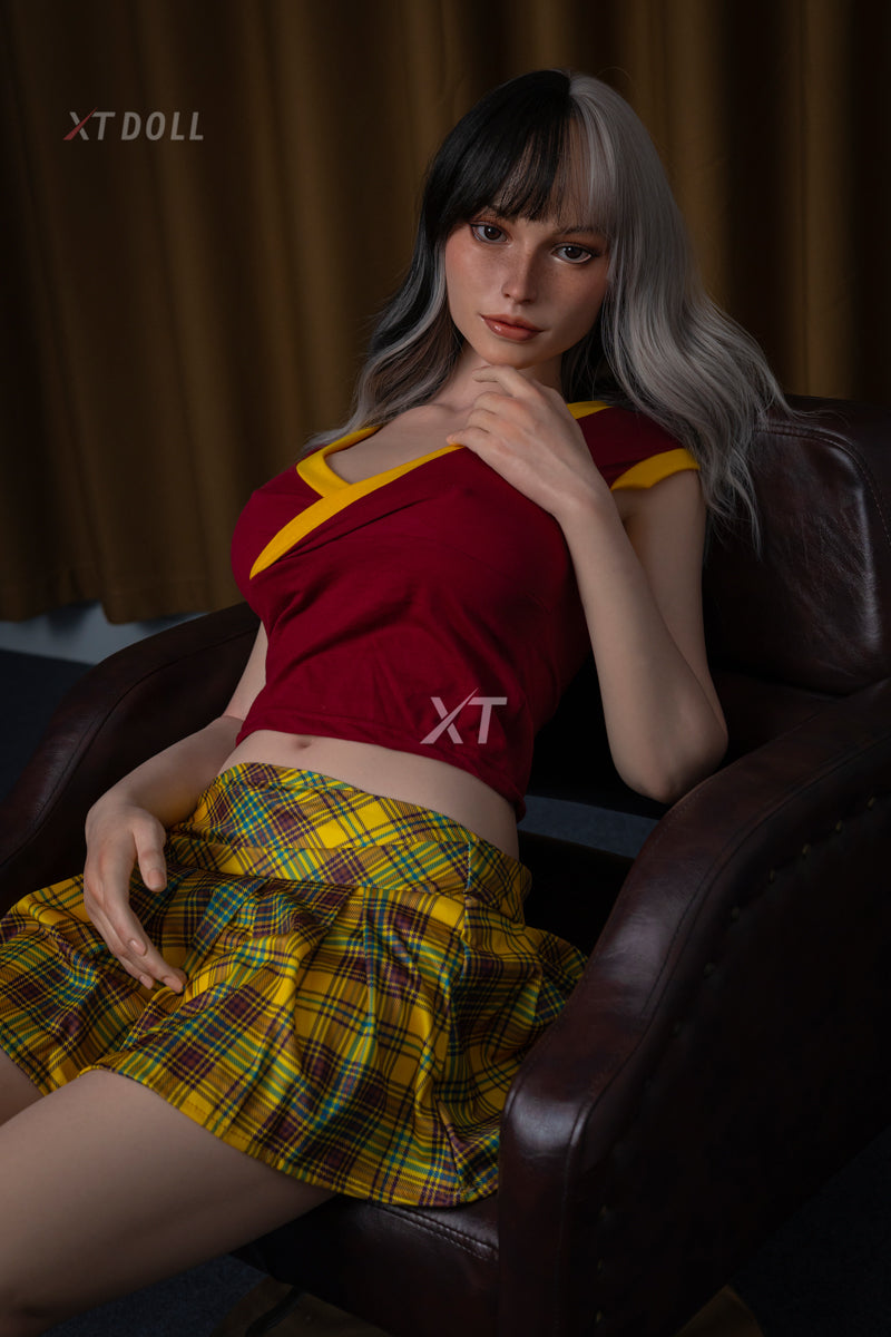 Julie seksnukk (XT Doll 165 cm E-Cup #XT-6 silikoon)