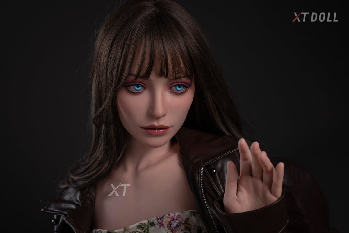 Carey seksnukk (XT Doll 161 cm B-Cup #XT-2-C silikoon)