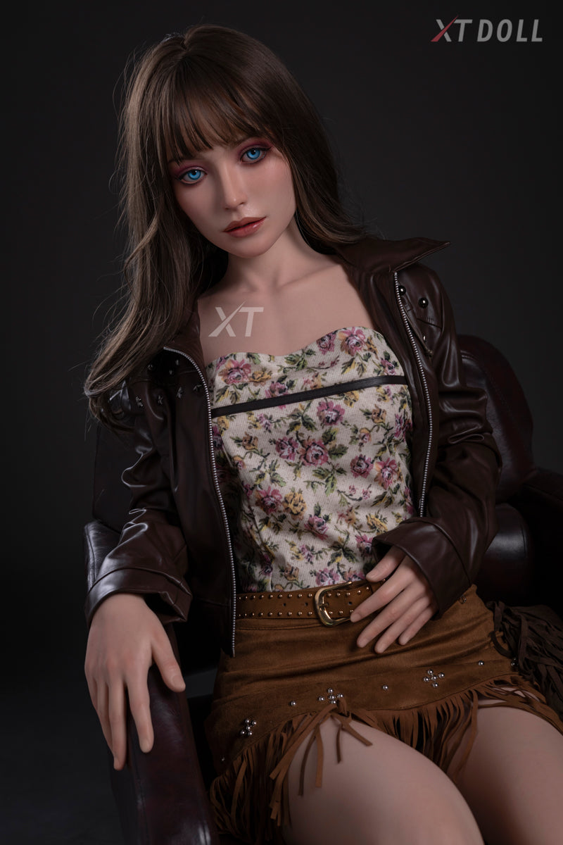 Carey seksnukk (XT Doll 161 cm B-Cup #XT-2-C silikoon)