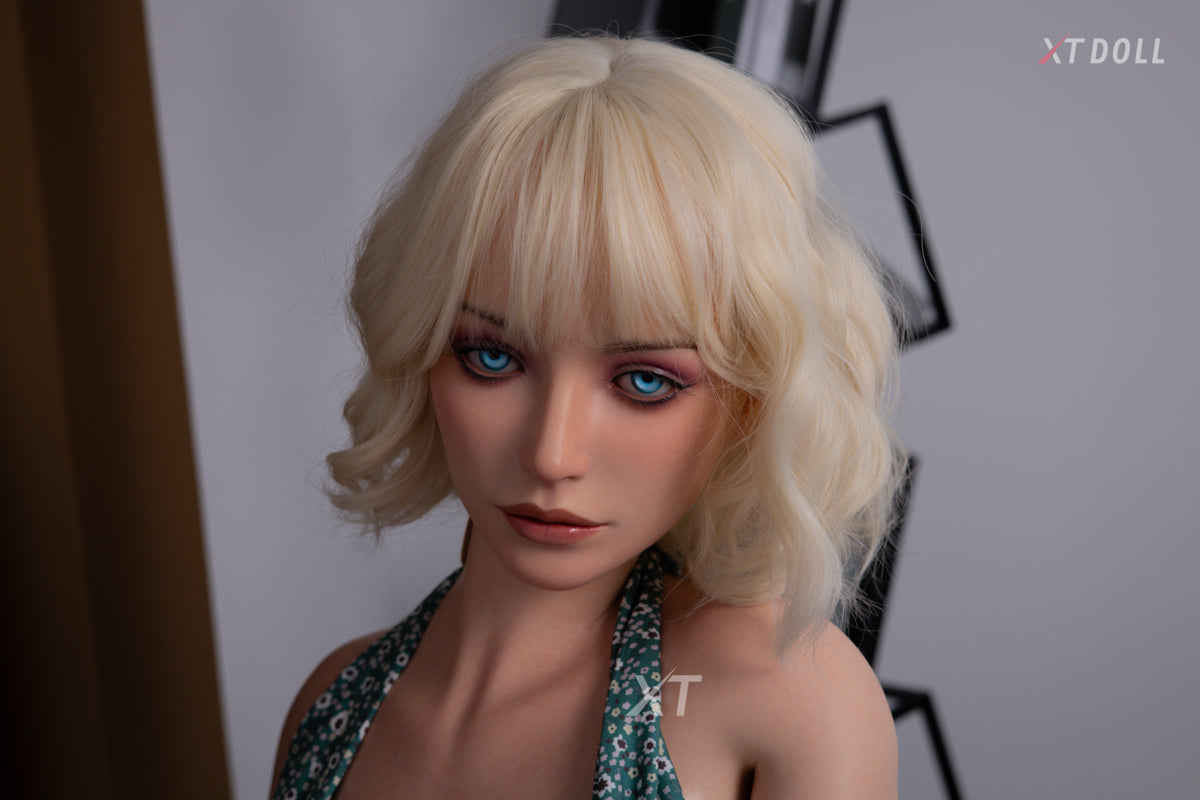 Carey seksnukk (XT Doll 160 cm H-Cup #XT-2-C silikoon)