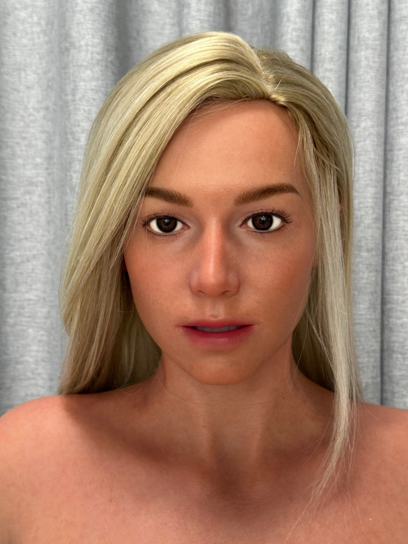 Gwen Sexdocka (Zelex 169cm C-Kupa ZFE01-2 Fusion Silikon)
