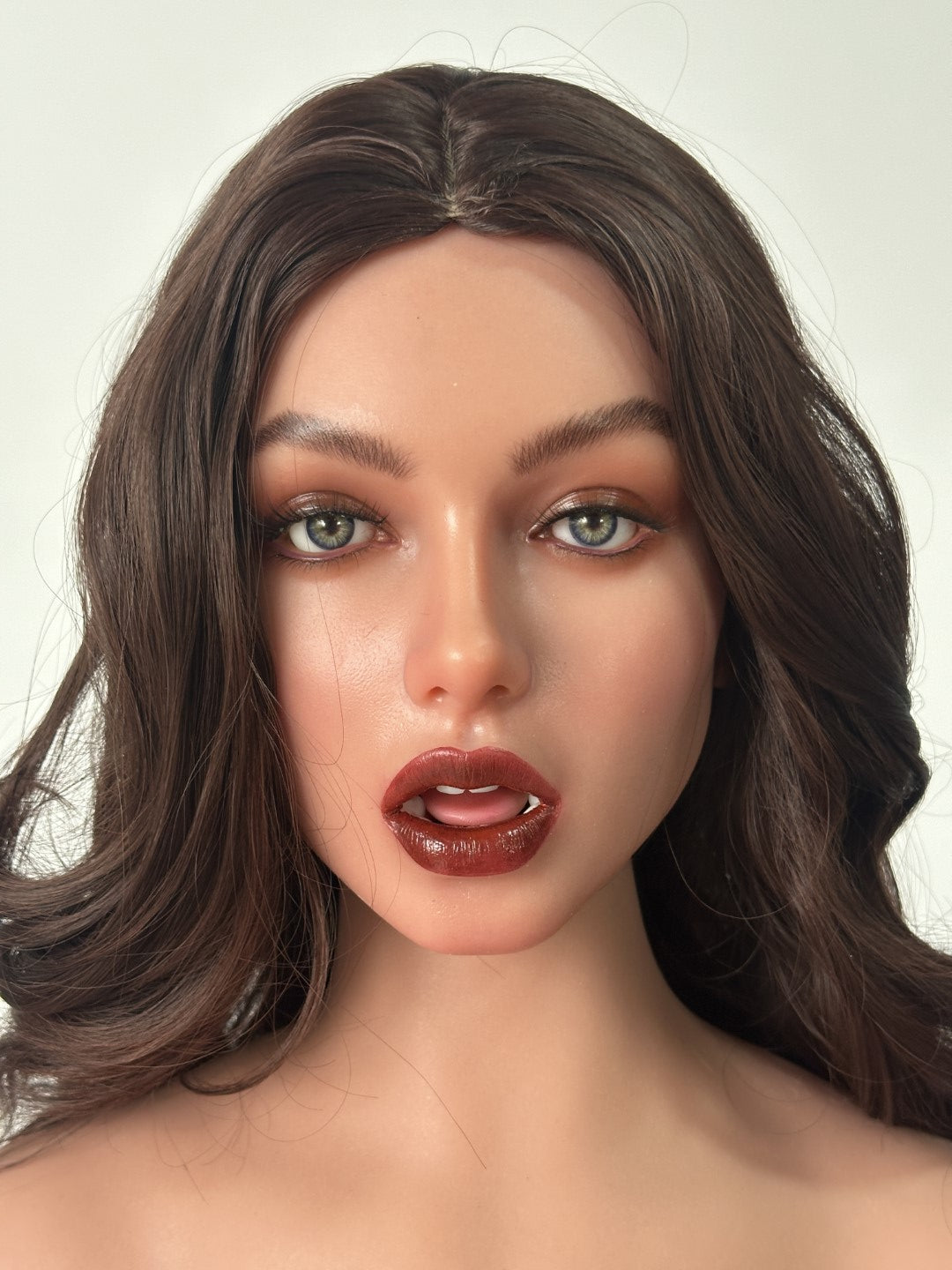Elyna seksnukk (Zelex 172 cm E-Kupa ZXE207-1 SLE silikoon)
