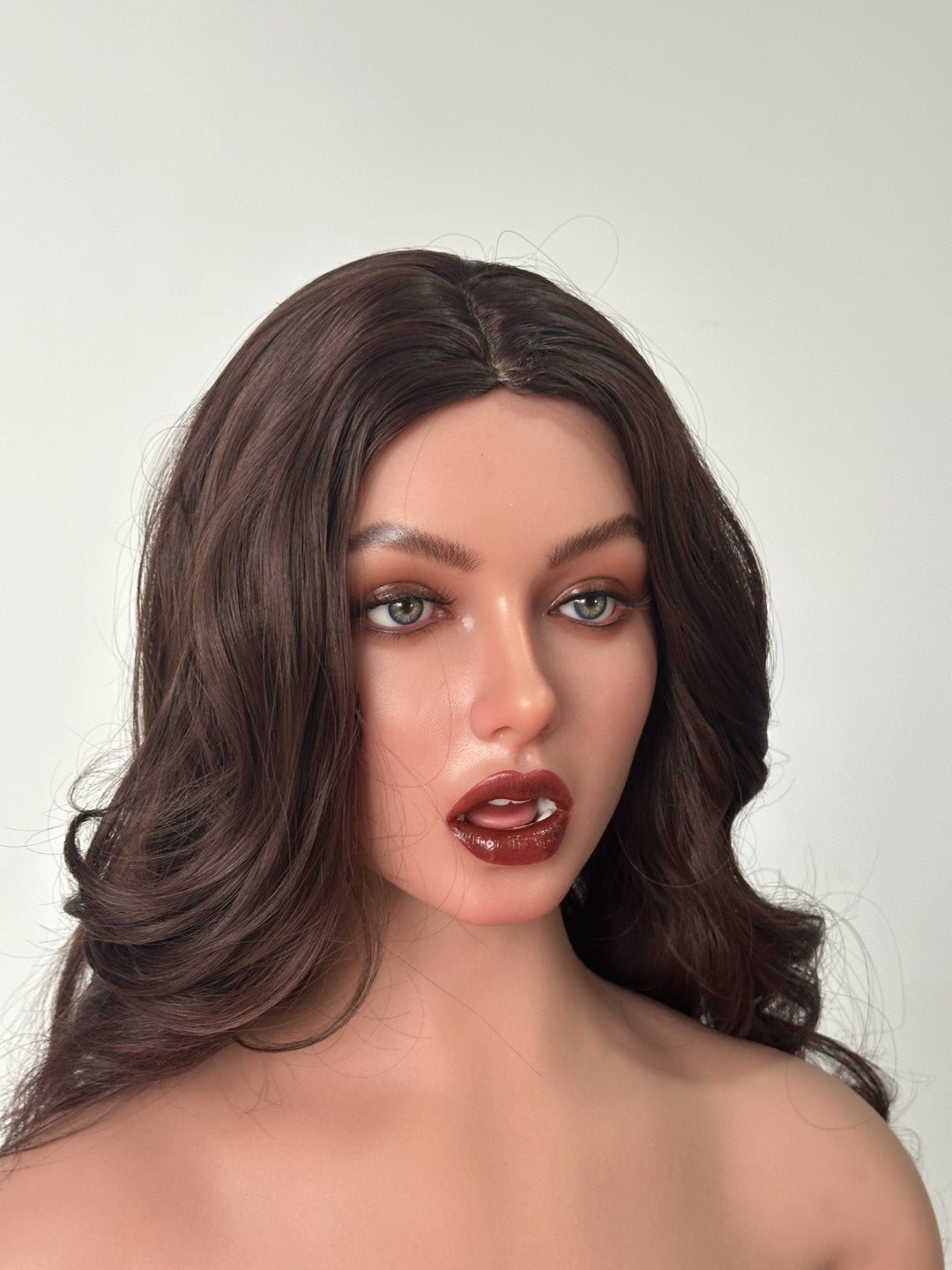 Elyna seksnukk (Zelex 172 cm E-Kupa ZXE207-1 SLE silikoon)